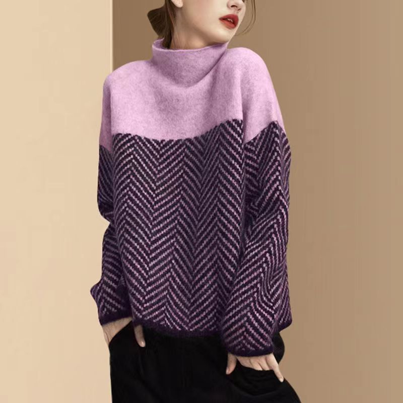 Turtleneck Sweater Women with Chevron Pattern and Contrasts
