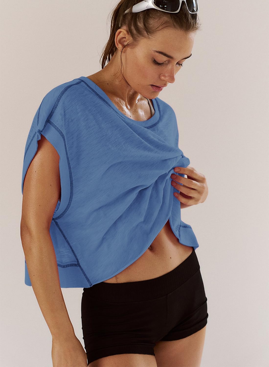 REMINORA® Women's Sport T-Shirt with Open Back – Casual Y2K Workout Crop Top for Yoga, Gym & Running | Breathable Short Sleeve Fitness Shirt
