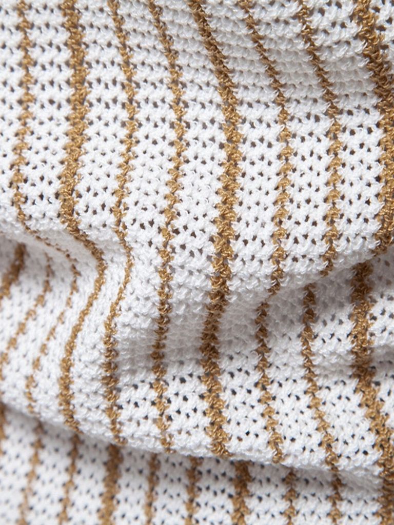 Knitted polo shirt with stripe pattern – Modern & stylish