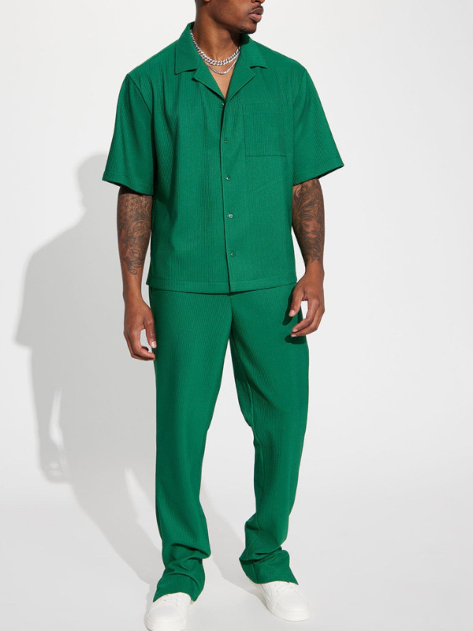 Men's Two-Piece Set – Stylish Short-Sleeve Suit with Shirt & Long Pants | Modern Casual & Summer Look for Men