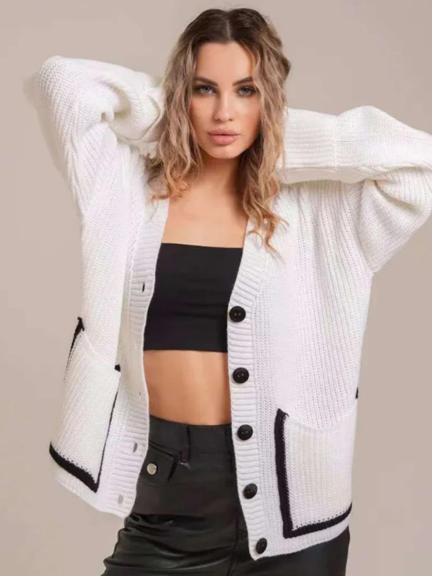 Contrast-colored women's knit cardigan – Elegant V-neck cardigan with pockets | Fashionable knit sweater for autumn & winter