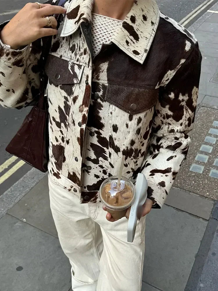 Women's leather fur jacket with cow spots – High street fashion for autumn - Rianne