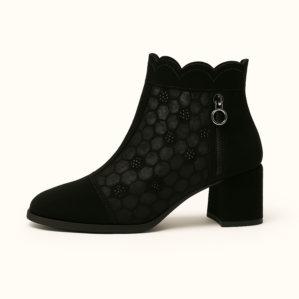 Atmungsaktive Sommer - Stiefeletten mit Riemen & Strass - Reminora