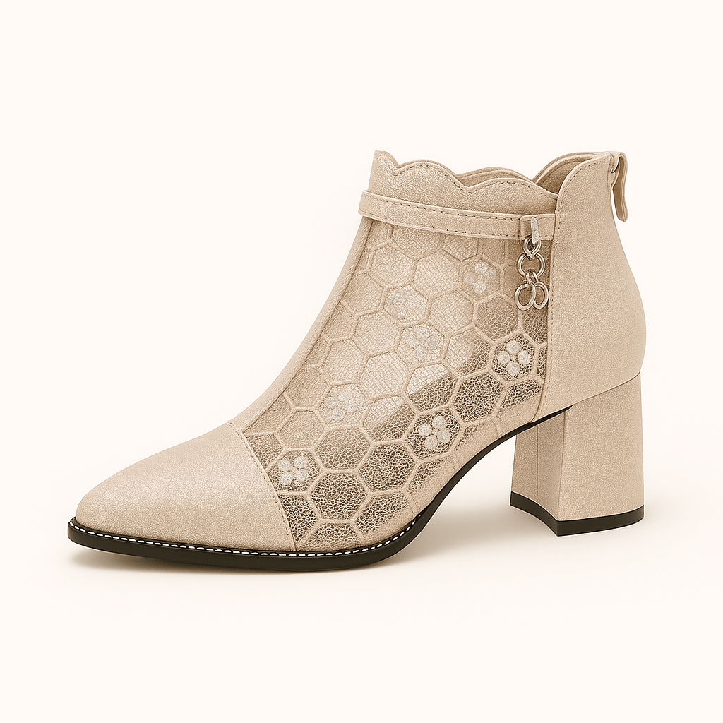 Atmungsaktive Sommer - Stiefeletten mit Riemen & Strass - Reminora
