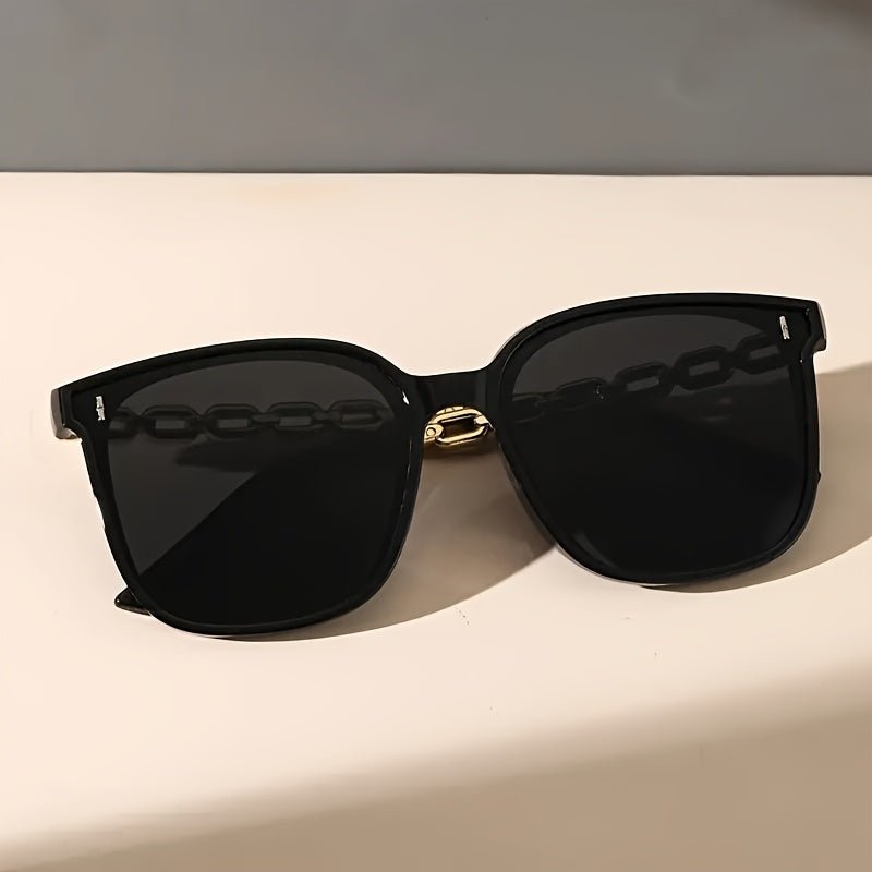 Damen Sport - Sonnenbrille mit antireflektierenden PC - Gläsern und rutschfestem Griff – Modische Brille für Strand und Reisen - Reminora