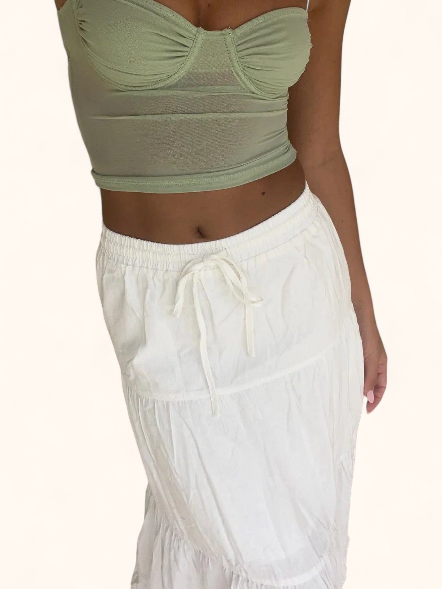 Elegant boho maxi skirt with high waist and ruffles for women