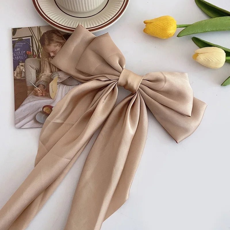 Großer Satin - Haarclip mit Schleife – Elegante Haaraccessoires für Frauen - Reminora
