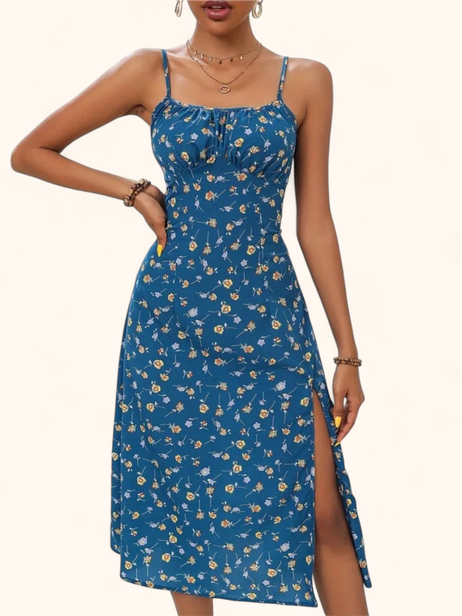 Boho Strandkleid mit Punkten & Spaghettiträgern – Sommertrend