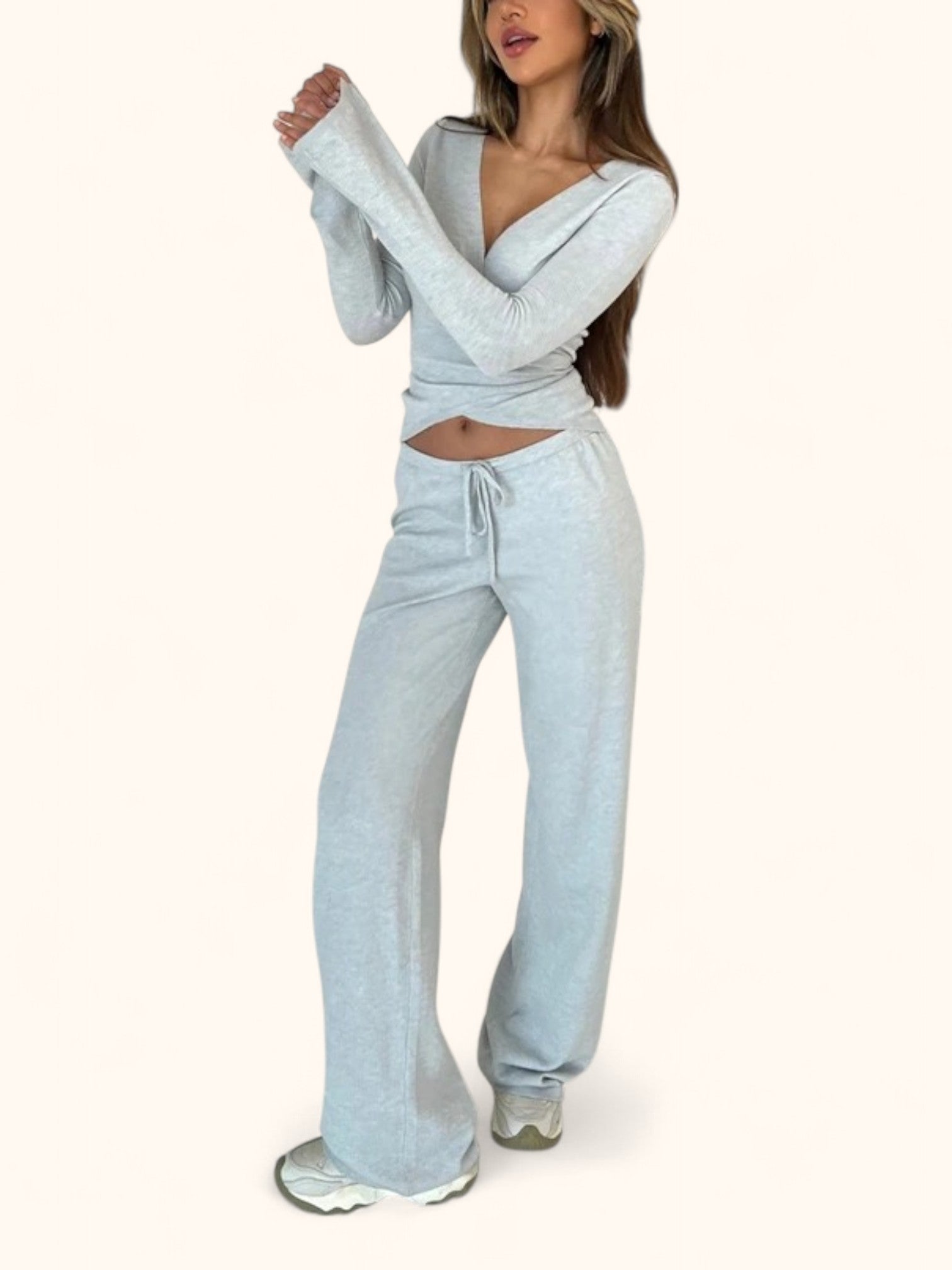 Vintage Women's Lounge Set: 2-Piece, V-Neck, Waist Band