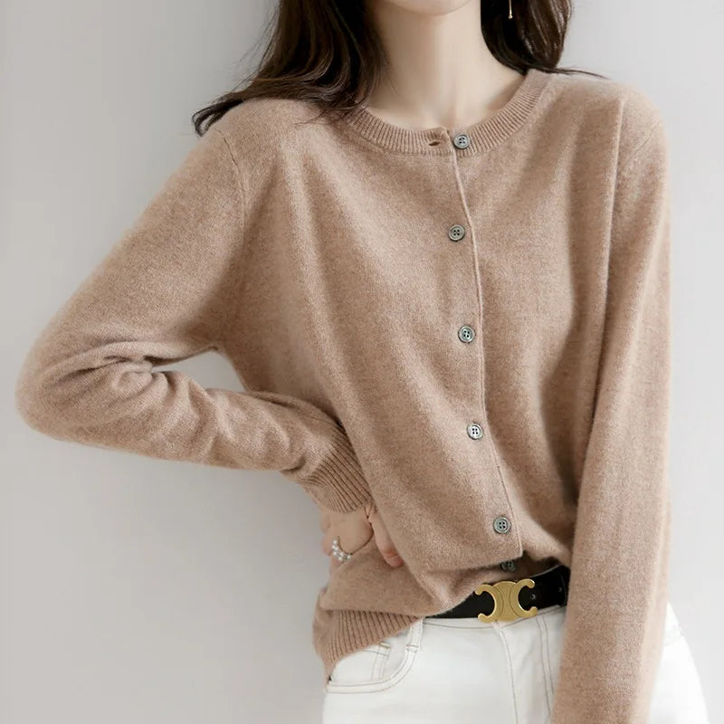 Soft cashmere cardigan with button placket for women