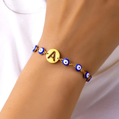 Glücksarmband mit Blauem Auge und Schutz-Anhänger – Edelstahl Kettenarmband mit Initialen A-Z, Böser-Blick Schmuck für Damen