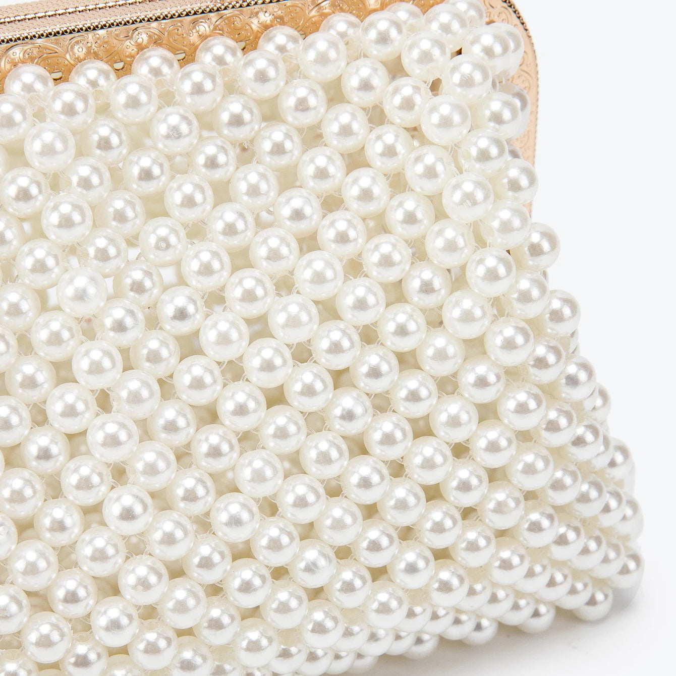 Exklusive Designer-Clutch mit handgefertigter Perlendekoration – Luxus Handtasche für Hochzeiten, Partys und Abendveranstaltungen