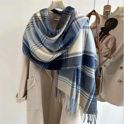 Luxuriöser Karierter Kaschmirschal mit Poncho-Design – Warmer Winterponcho mit Quasten, Großes Karo-Muster und Vielseitigem Pashmina-Stil für Damen