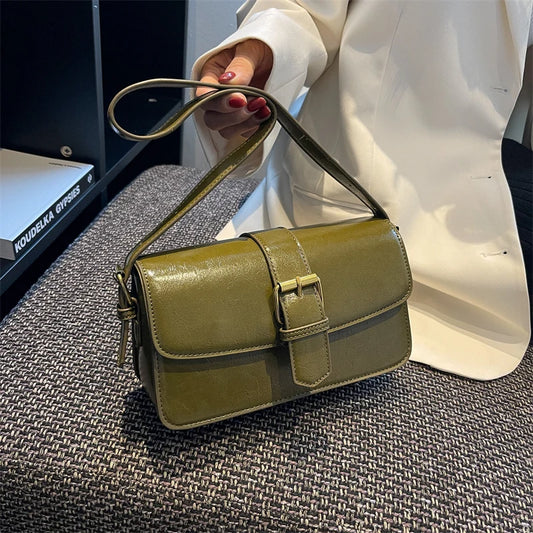 Vintage Damen Umhängetasche mit drei Fächern – Stilvolle Schultertasche mit zwei Trägern