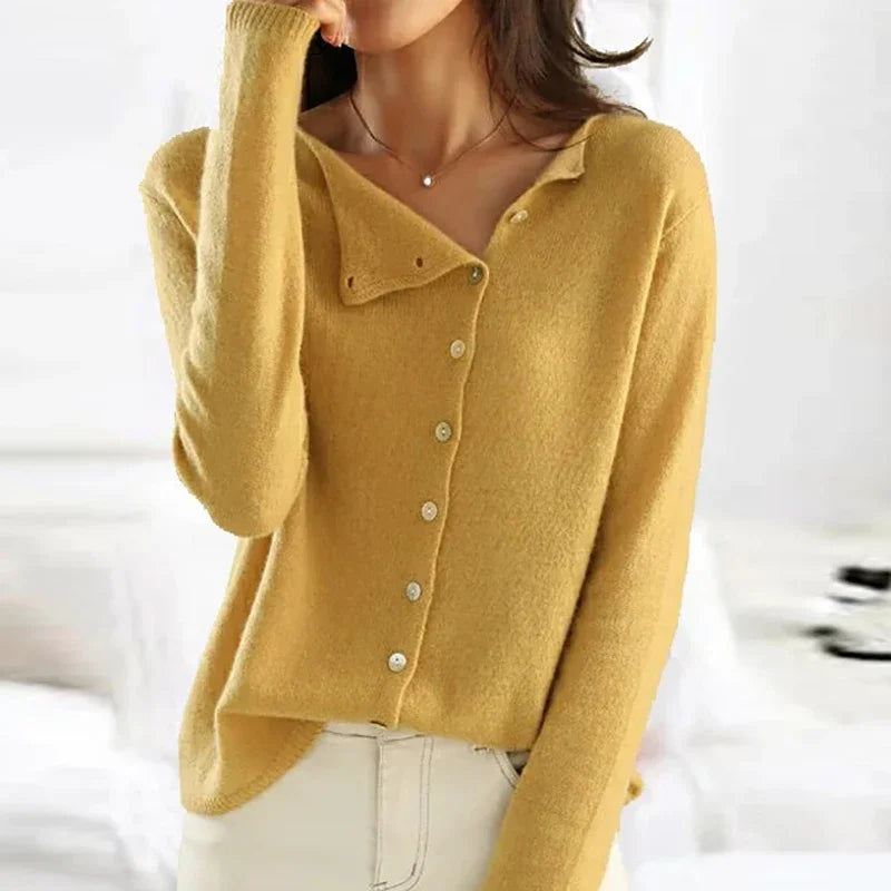 Cashmere cardigan with buttons for autumn