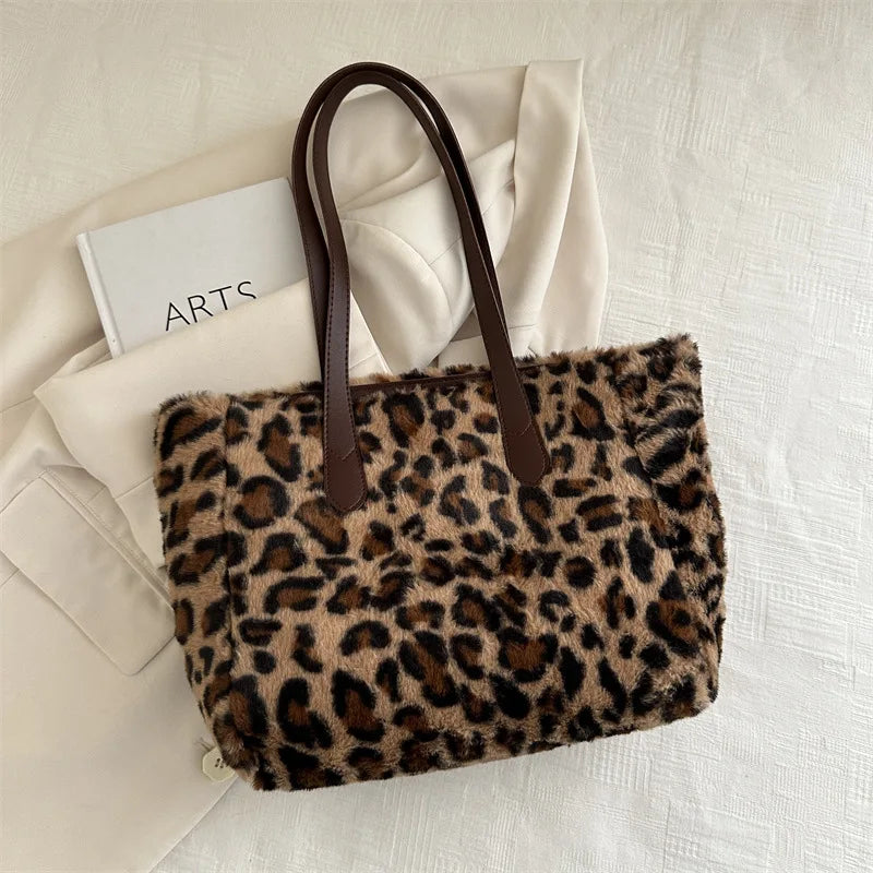 Große Plüsch Leopard-Print Umhängetasche – Winter Faux-Pelz Shopper für Frauen