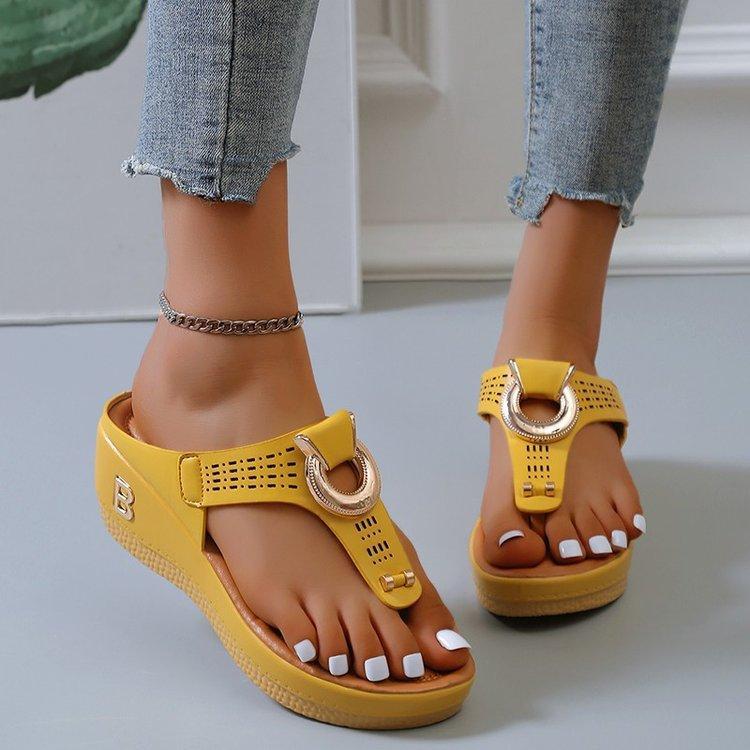 Bequeme Damen Sandalen – Stilvoller Komfort für jeden Tag - Reminora