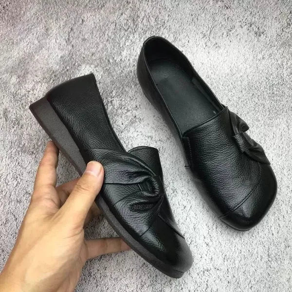 Bequeme Damenlederschuhe mit rutschfester Sohle - Reminora
