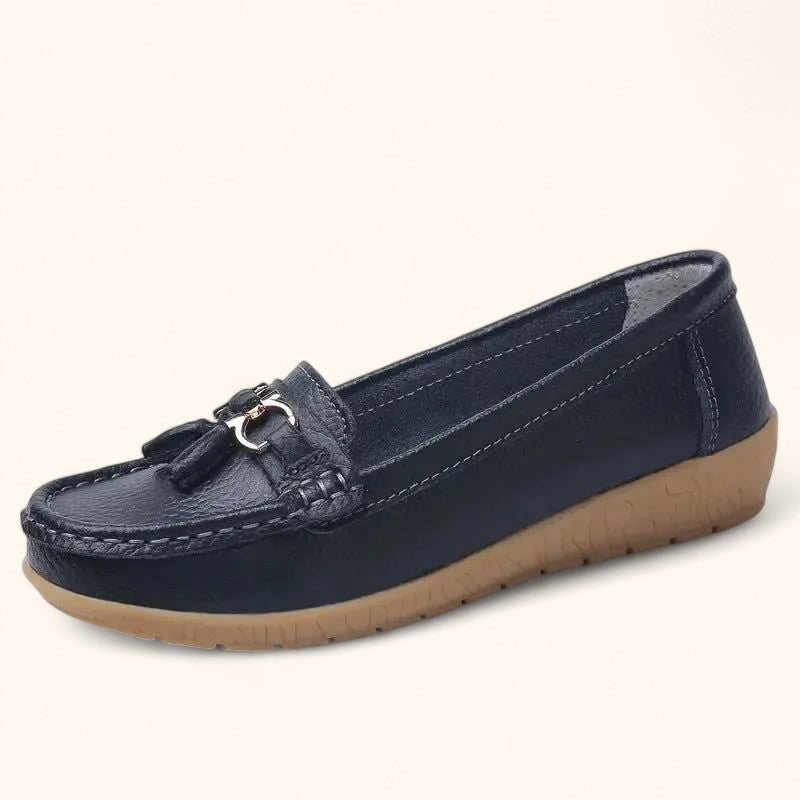 Elegant moccasins for women