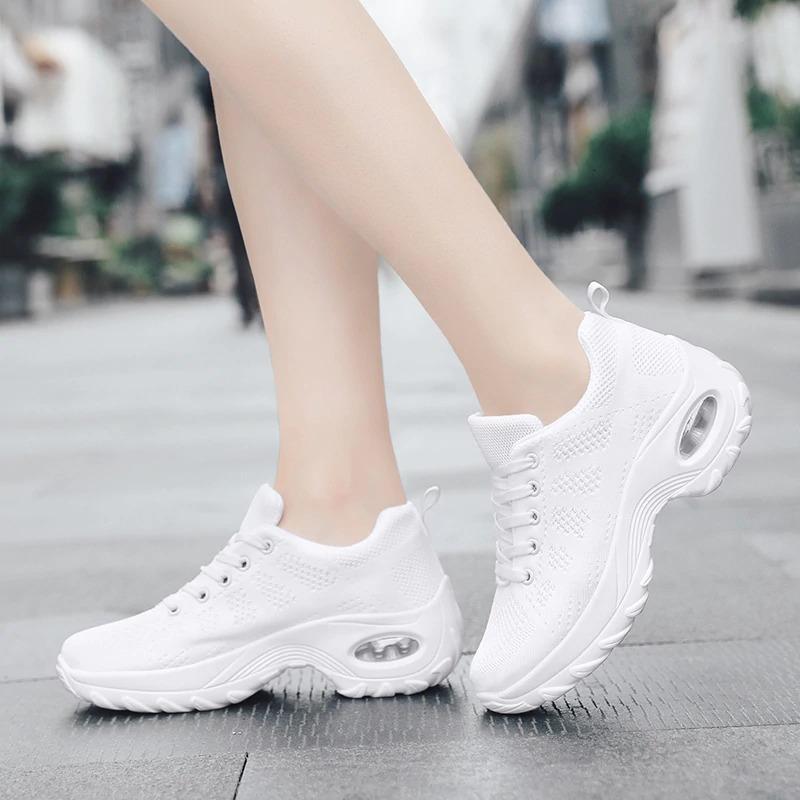 Orthopädische Schuhe für Komfort und Gesundheit 2025 - Reminora