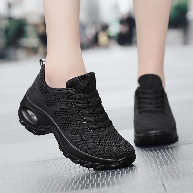 Orthopädische Schuhe für Komfort und Gesundheit 2025 - Reminora