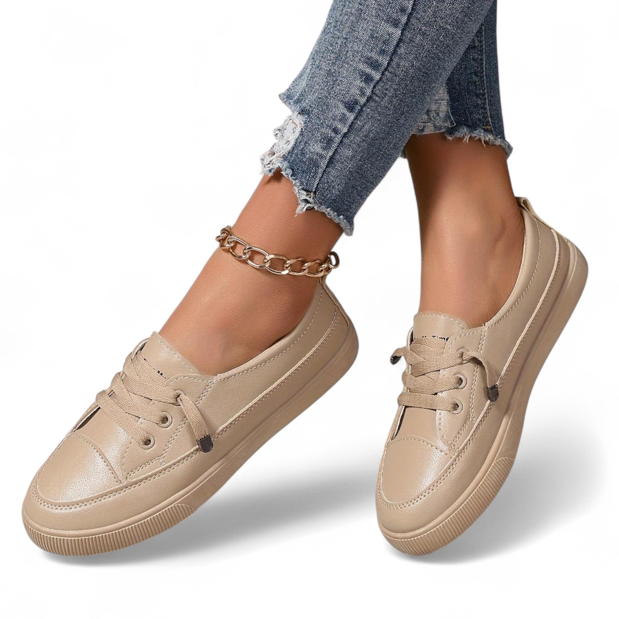 Stilvolle Weiße Low - Top Sneakers für Damen – Bequem & Trendy - Reminora