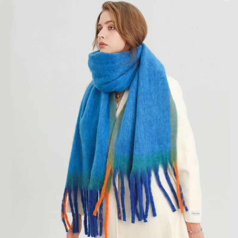 Winterlicher Mohair - Schal mit Fransen – Weicher, extra langer Streifenschal für Damen und Herren - Reminora